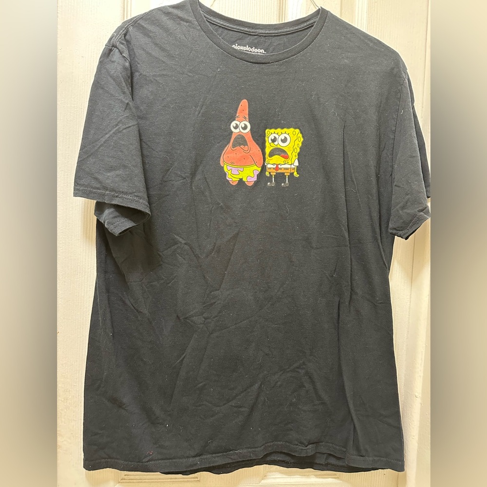 Nickelodeon Spongebob Shirt Adult XL 
Color Black Graphic Tee pullover short